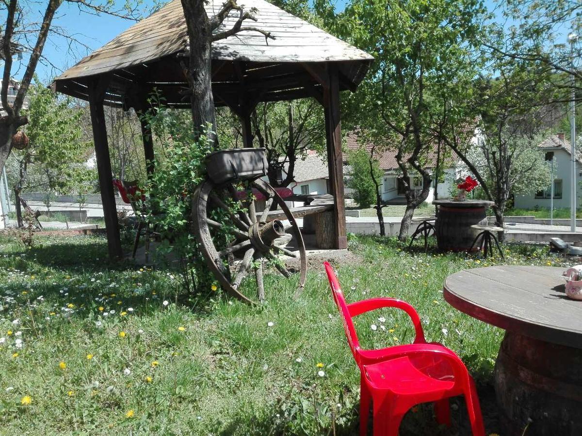 Apartmani Jankovic Врднік Екстер'єр фото
