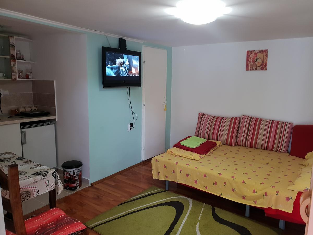 Apartmani Jankovic Врднік Екстер'єр фото