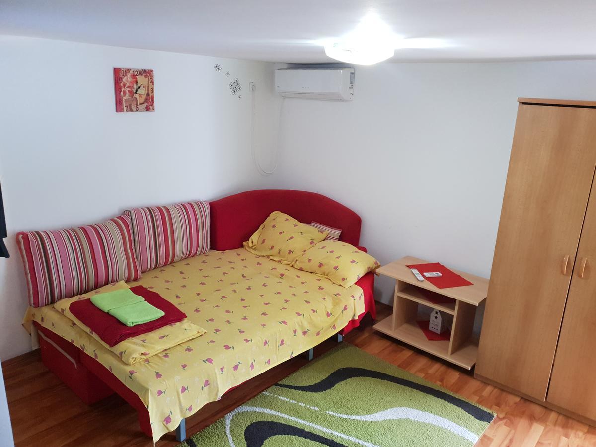 Apartmani Jankovic Врднік Екстер'єр фото