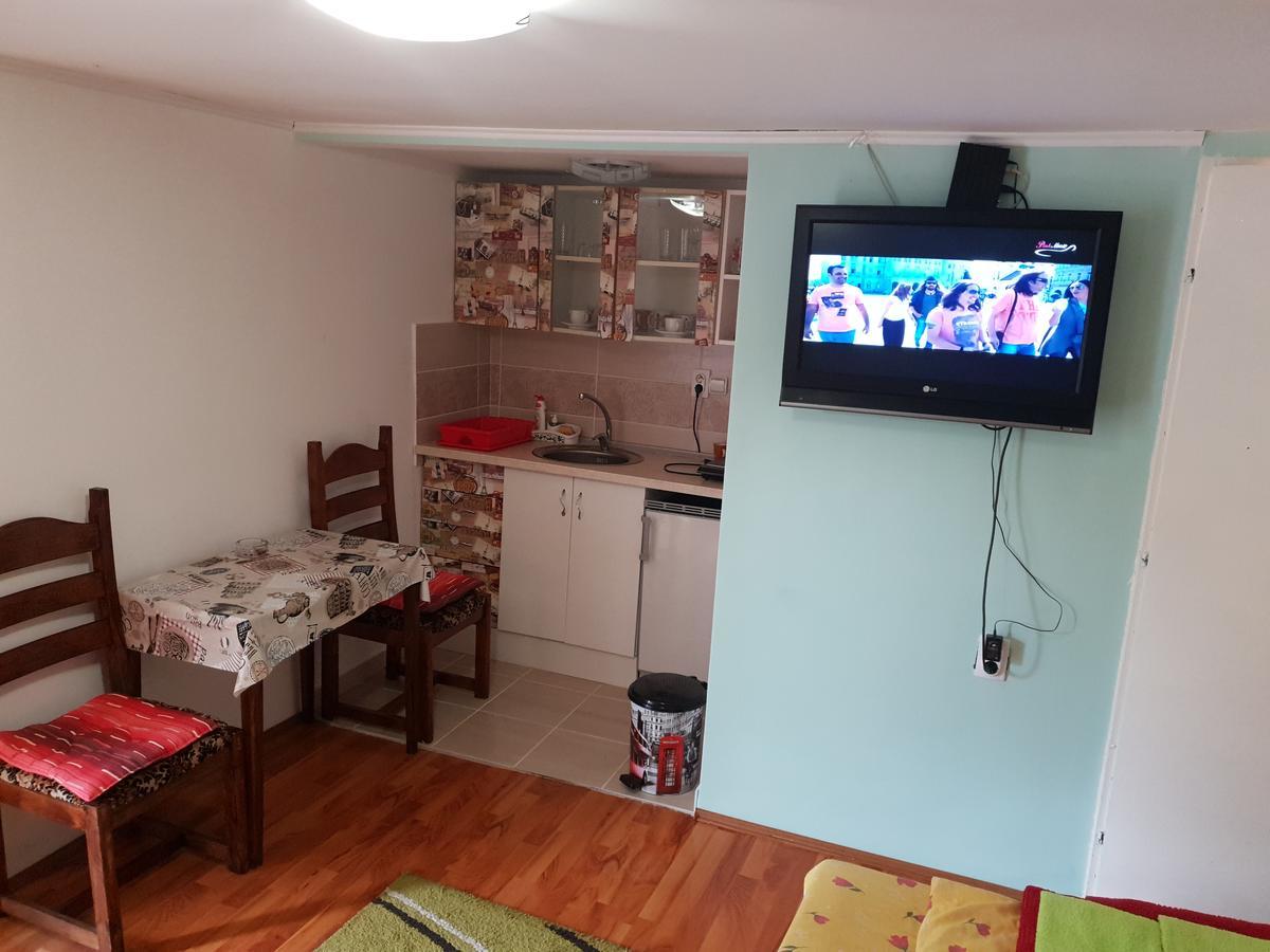 Apartmani Jankovic Врднік Екстер'єр фото