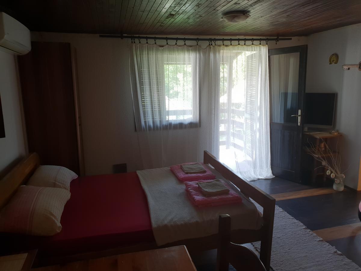 Apartmani Jankovic Врднік Екстер'єр фото